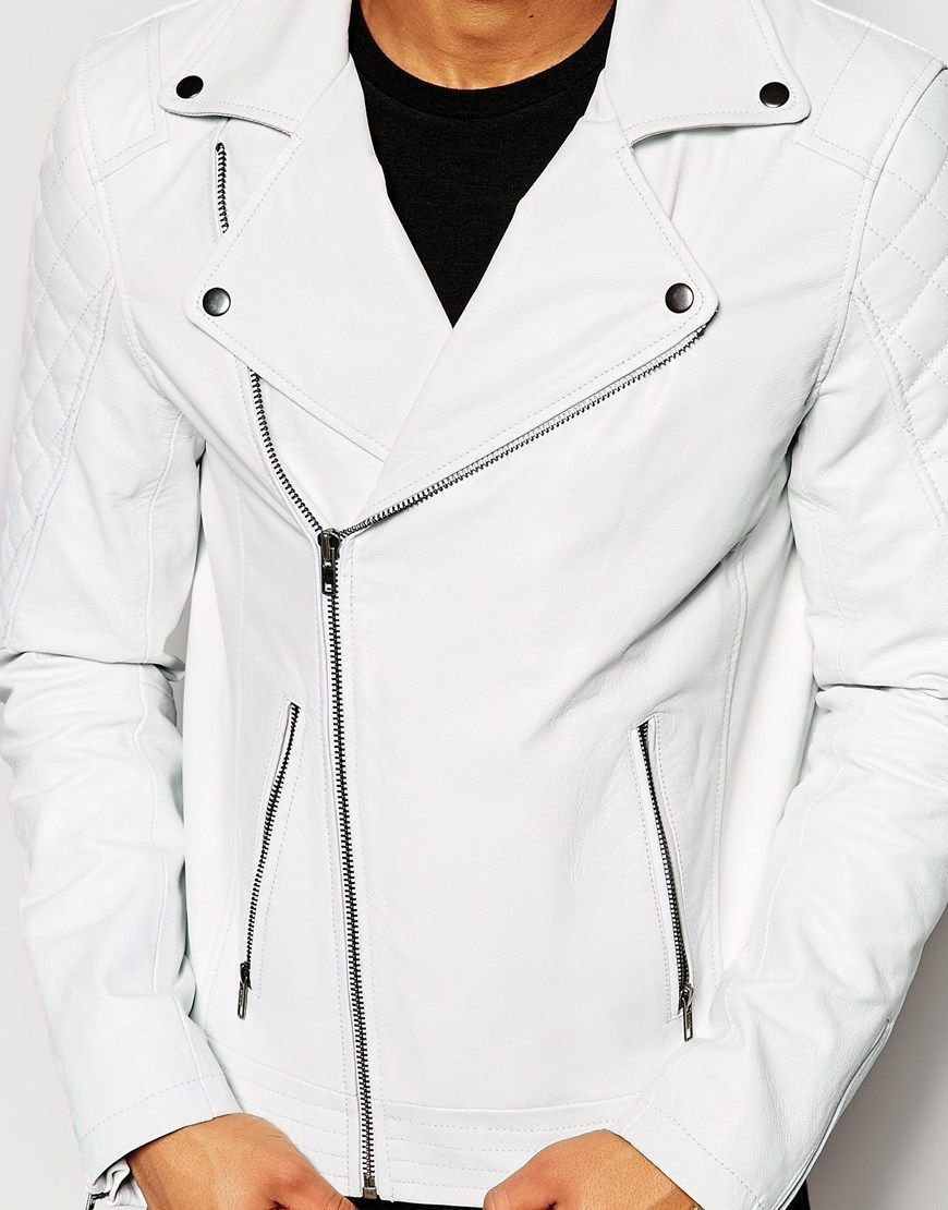 AcioleElyna's tweet photo. Men's Leather Jacket White Slim Fit Biker Stylish Faux Leather Jacket M7 🥼🧥Visit now:👇👇
https://t.co/7X9n2kCWXF
#whitejacket #whitelover #bikeroutfit #casualjacket #hottopic #whitecostume
#uniquejacket https://t.co/nCEHqN8RLI