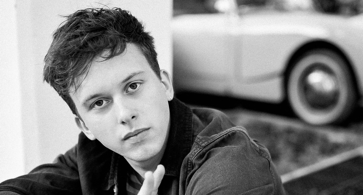 We're ending the week with the very talented singer/songwriter <a href="/ten_tonnes/">TT</a> ⭐️ 🙌

<a href="/4Music/">4Music</a> at 4pm! #TrendingLive