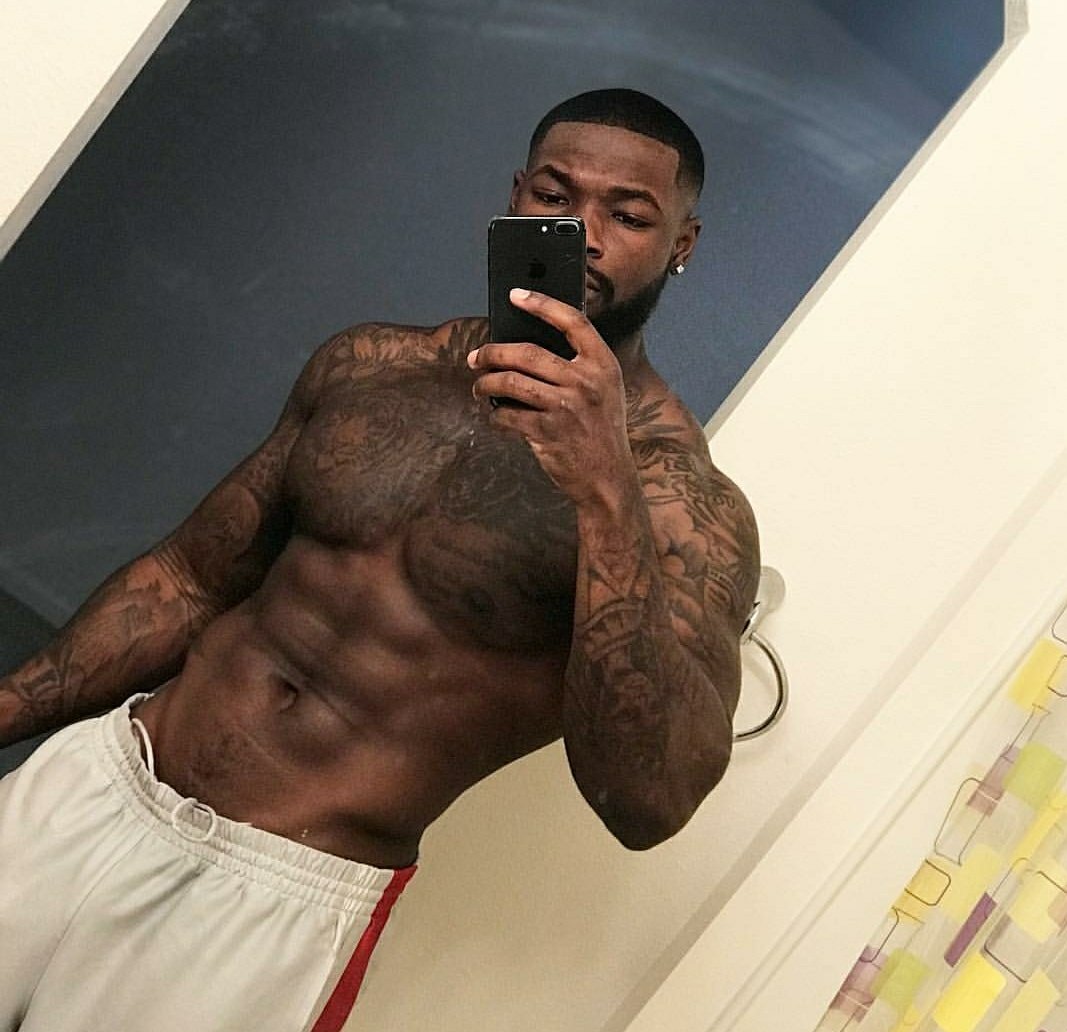 Morning workout.
#sexrol.