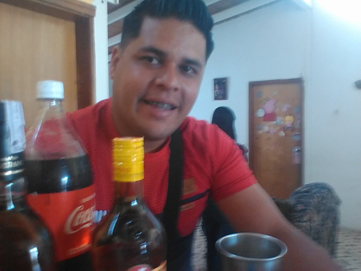 AlexJohander tweet picture