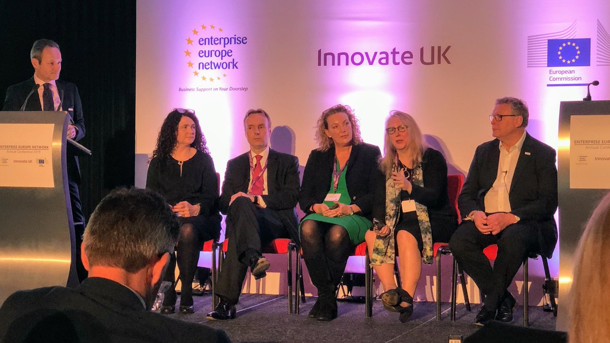 LindaCheungUK's tweet photo. How to help scale-ups with #leadership? Irene Graham @scaleupinst highlights how peer support and learning can be transformational. @NigelWalker7 adds “the soft stufF is the hard stuff” #skillsforlife #EENUK2019 @EEN_UK @innovateuk https://t.co/xfsQkUV2An