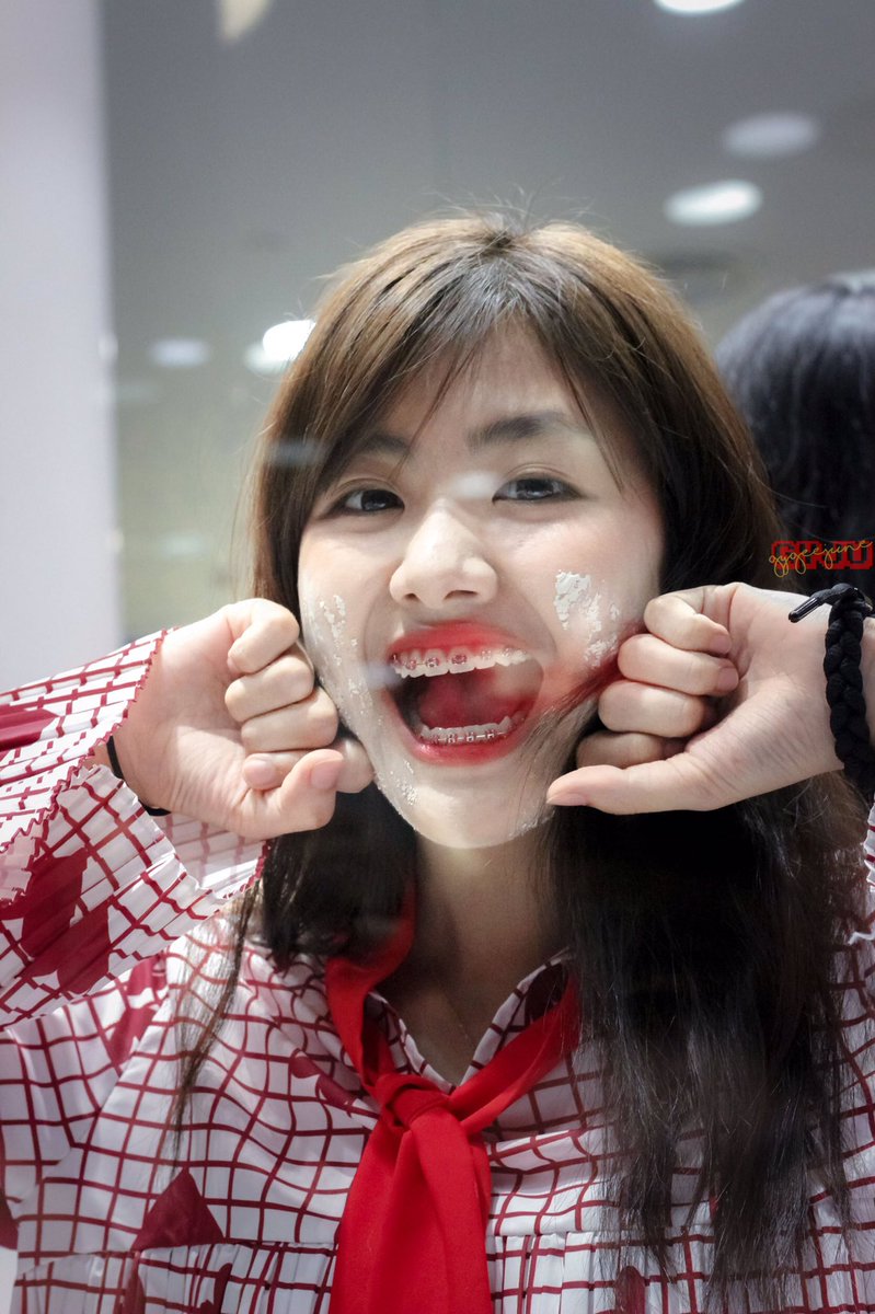 gyju04's tweet photo. 190227 [HQ] คิดถึงจังเลยยยย ~❤️ 
______________________________

♡ Follower Gygee ♡

Fb : Gygee BNK48
IG : https://t.co/2YnkHl8PMu

♡ Follower GYJU ♡

Fb : @gyju04
IG : https://t.co/v6YI8J2eHg 
Twitter : @gyju04

#Gygee #GygeeBNK48 #BNK48 #GYJU https://t.co/i6p2EYPUqA