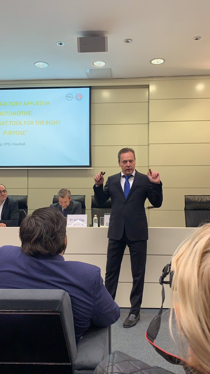 eformedia's tweet photo. “El principal beneficio de la aplicación de la Industria 4.0 es la reducción de los costes” Hans Grundig, IT Manager Manufacturing de Opex-Vauxhall @Opel_Spain #IoTDay #IoT https://t.co/LGrIOhS3T7