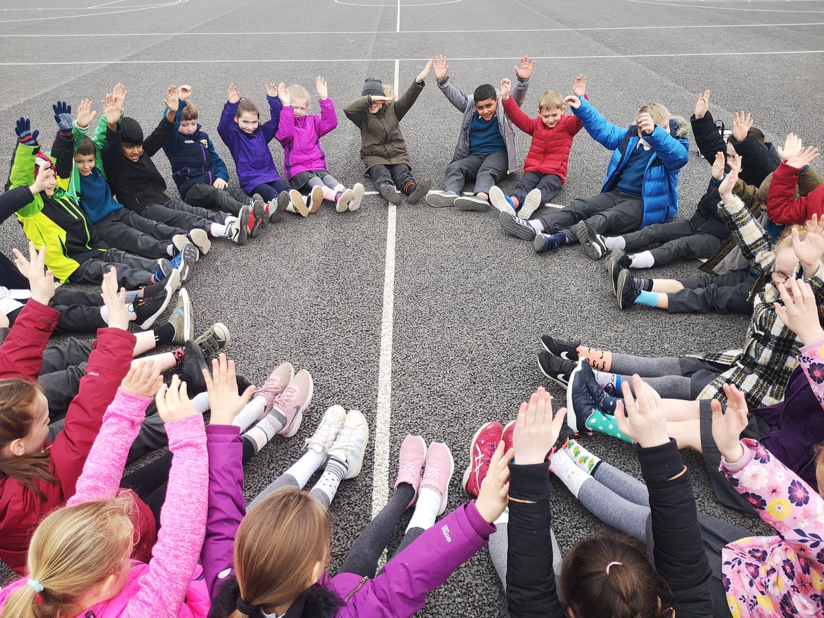 MsMcCarthy11's tweet photo. Creating awareness for world Down syndrome day 2019 by wearing odd socks. The odd socks represent the extra chromosome. #WorldDownSyndromeDay2019 #WDSD19 #LotsOfSocks #staidansps #DownSyndromeAwareness https://t.co/mAz6TLzTfk