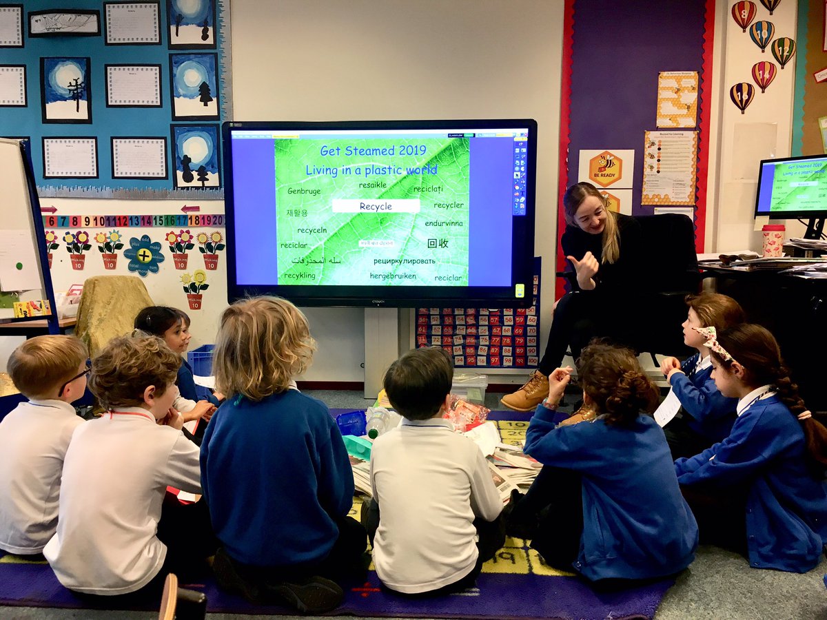 BSNJSL's tweet photo. What is the word for glass, plastic, clothes and food in your home language? #JSLY1 and #JSLY2 shared their answers while making posters of recyclables #translanguaging #JSLSTEAM https://t.co/ydvunKcYY3