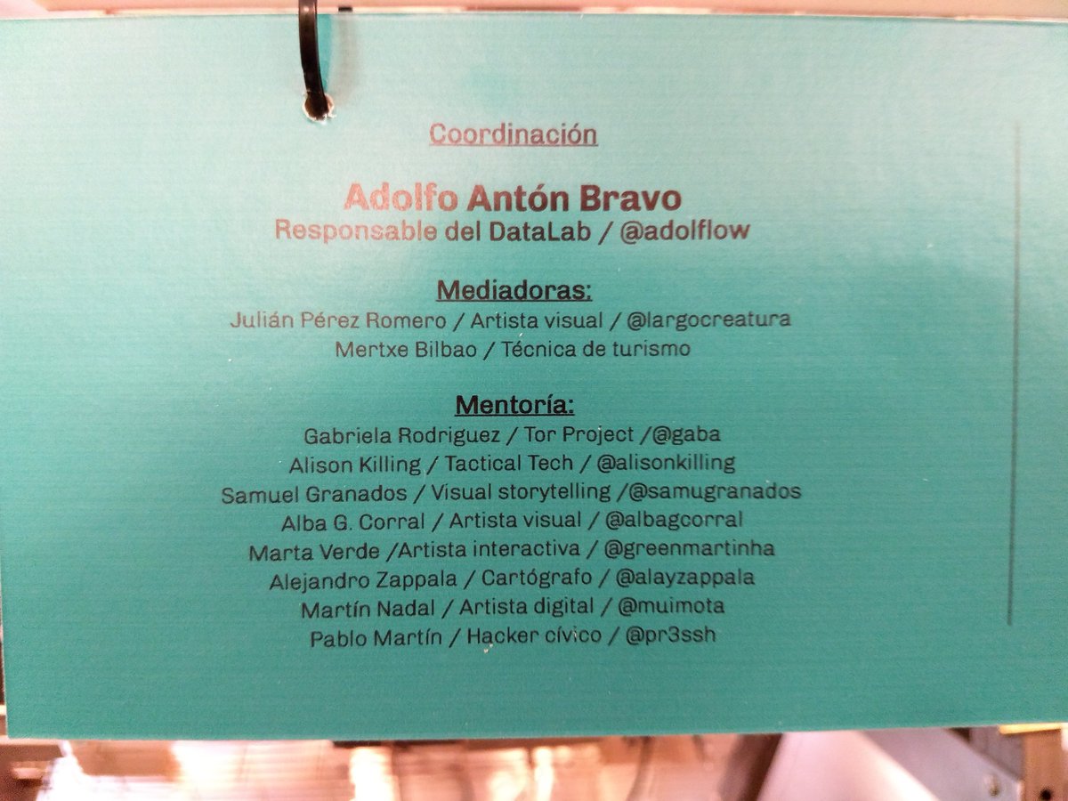 adolflow's tweet photo. Pues al final va a empezar el taller de #periodismodatos #tpd19 #followthefood y la expo de #visualizar18 sigue ahí @alayzappala @gemmagaldon @ggdaniel https://t.co/wSNPpZrKQq https://t.co/I3FAmYBtd9