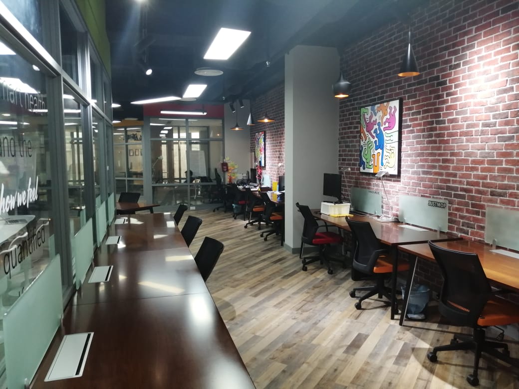 intajICTJO's tweet photo. During #meetictbahrain : #intaj CEO @NidalBitar visited the leading #FinTech Hub @bahrainfintech_ and the supportive #entrepreneurs Hub @Brincbatelco to discuss ways of supporting #startups
#IoT #innovation #Bahrain #Jordan #Acceleration #digital_ecosystem https://t.co/HNwraeWjLj