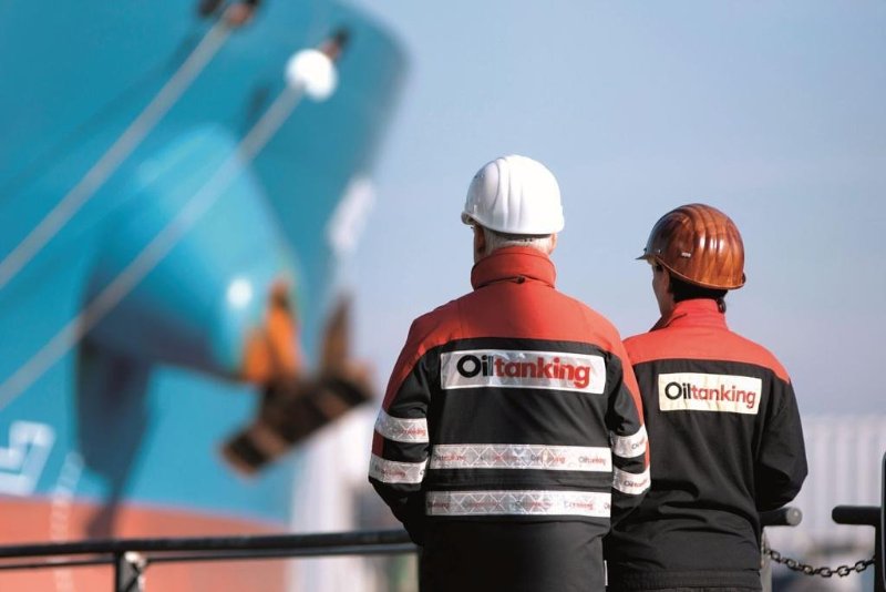 SAVACONV's tweet photo. Bij Oiltanking is Safety First geen holle slogan. De HSSE-afdeling van de Gentse vestiging doet een beroep op #PowerBI om meer inzicht te verwerven en hun veiligheidsbeleid te optimaliseren. https://t.co/7Dd1TtYXK0 https://t.co/nvNzjU70dw
