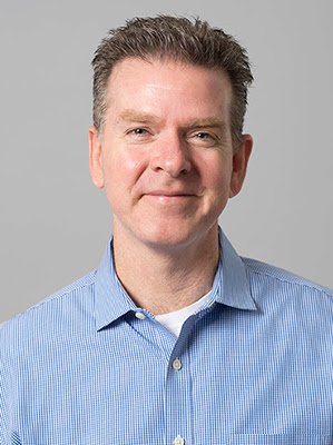 ECprofstudies's tweet photo. Check out the new #podcast episode from @EmersonCollege Executive-in-Residence, Mike McGuirk demystifying #BigDataAnalytics &amp; exploring how companies are leveraging #analytics to better identify and act on customer insights. https://t.co/Z9x7BoGQa2 #emersoncollege https://t.co/ClKp0VeStv