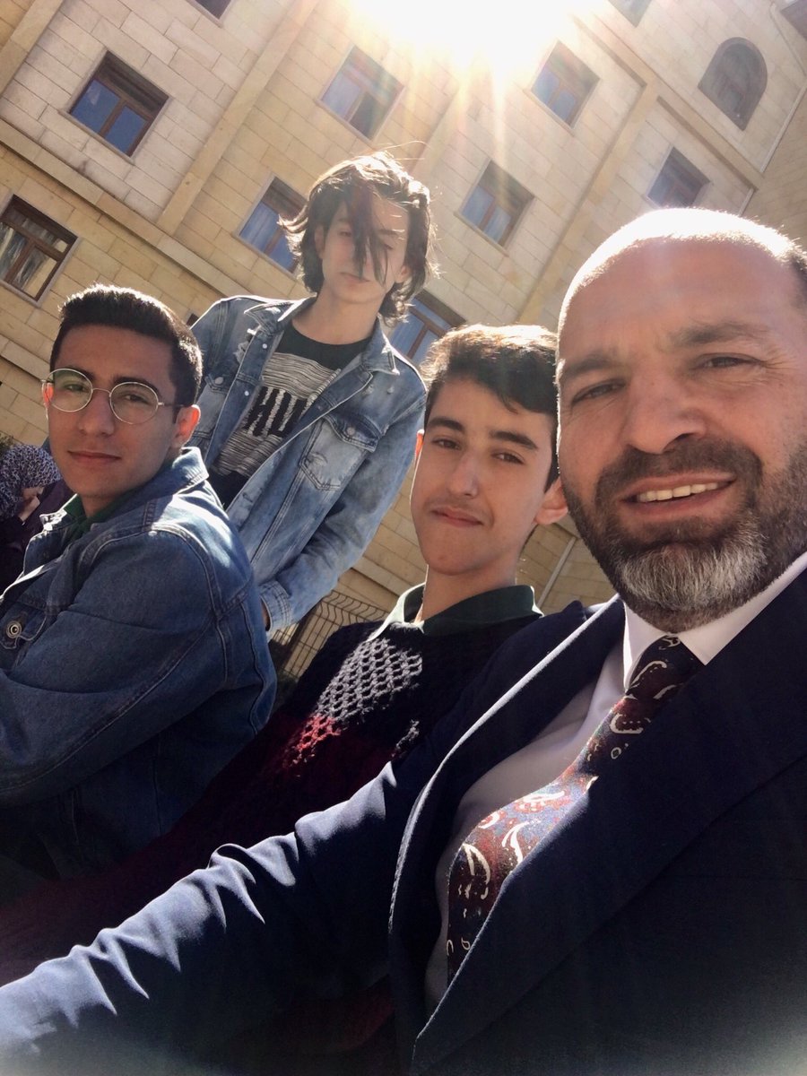 HasanDavulcu's tweet photo. Tevfik İleri Anadolu İmam Hatip Lisemizde @mihvak tarafından düzenlenen @necip_karakaya kardeşimizin söyleşi programına katıldık.
Nefes aldık 🙏🏻
@sinanaksu https://t.co/BVibHUAAge