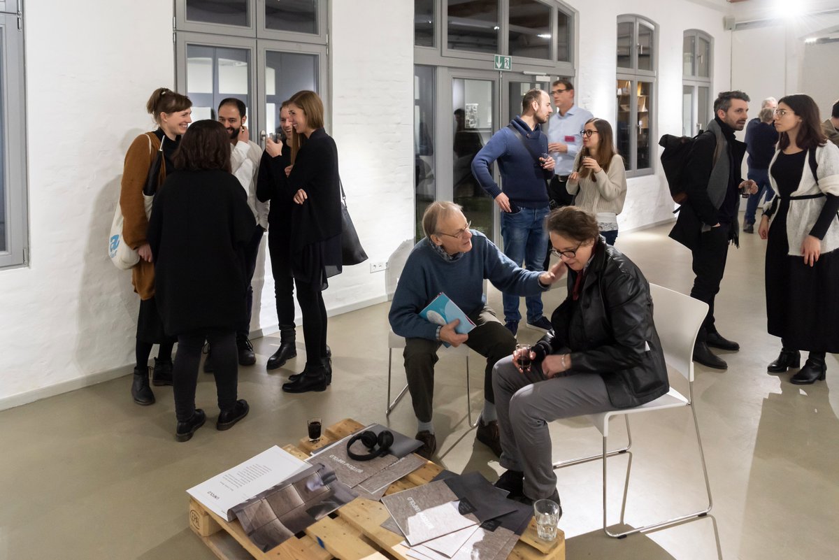 AedesMetroLab's tweet photo. #Violafabi and  #Valentinatravaglino, winners of the 2nd edition of the Premio Berlino Fellowship, presented the work experiences of their traineeships here in Berlin. More pics: https://t.co/2cs9YlbNvn
#disegnami #premioberlino #tspaarchitects #davidchipperfieldarchitects https://t.co/XQEUvZiPWD