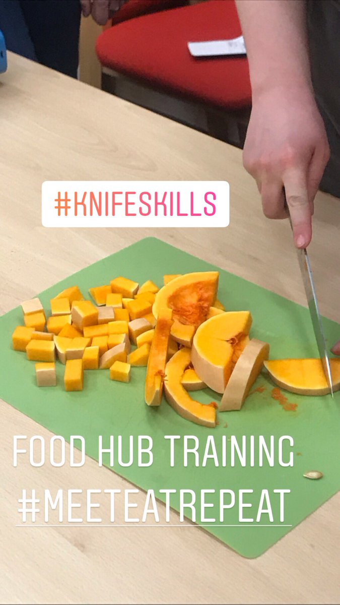 thefoodnation's tweet photo. Still thinking about the Thai Green Curry &amp; Mango Coconut Custard Tart from last nights @Coop_Foundation funded Food Hub #Gateshead 
#workingwithyoungpeople #peerleaders #meeteatrepeat https://t.co/mmpuoamVgr