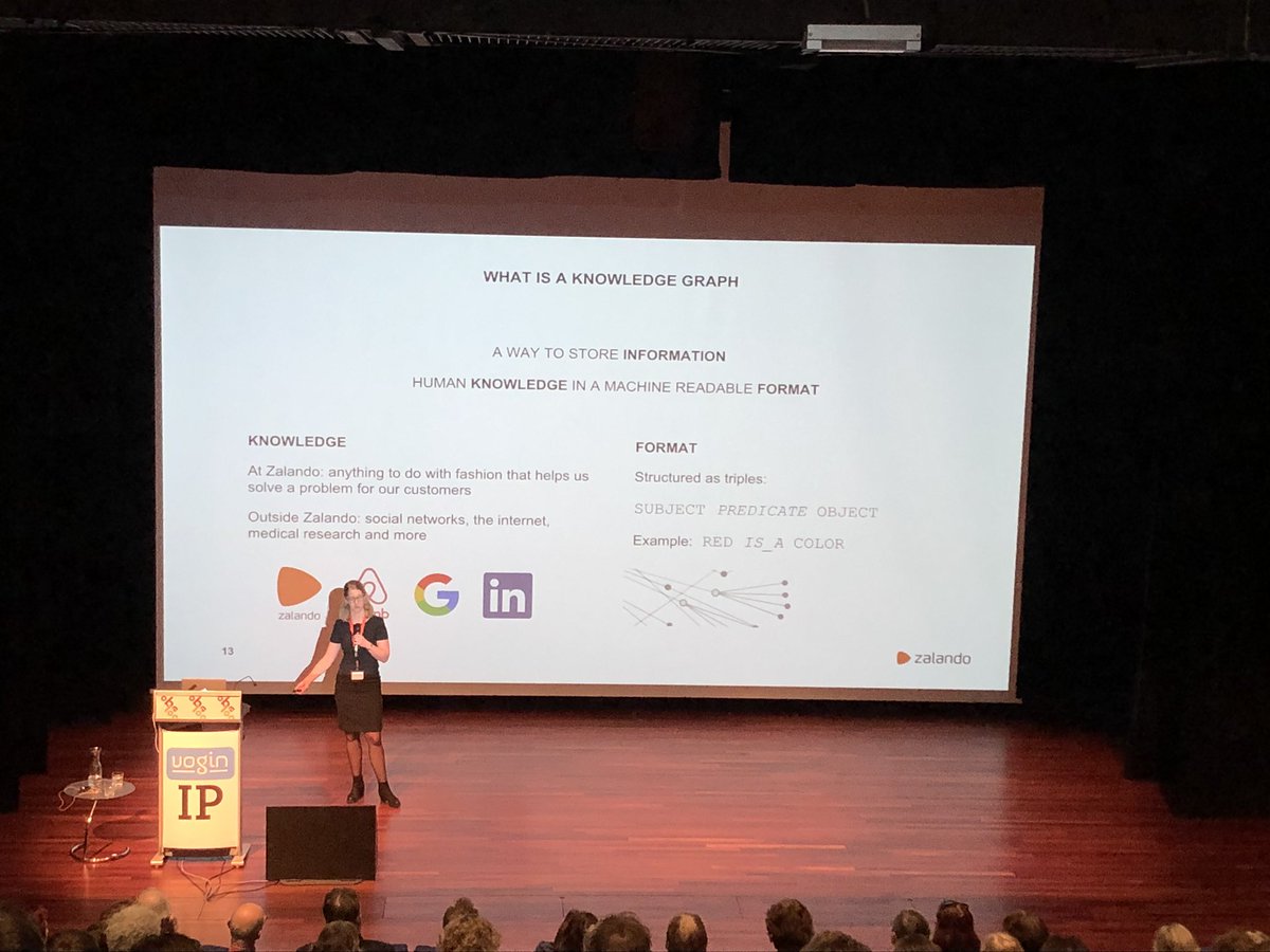 merpeltje's tweet photo. Very interesting to hear about the @ZalandoTech fashion #knowledgegraph by @paulakassenaar in her #voginip lecture. 

#semweb in the wild! https://t.co/Uwa5lpGKyv