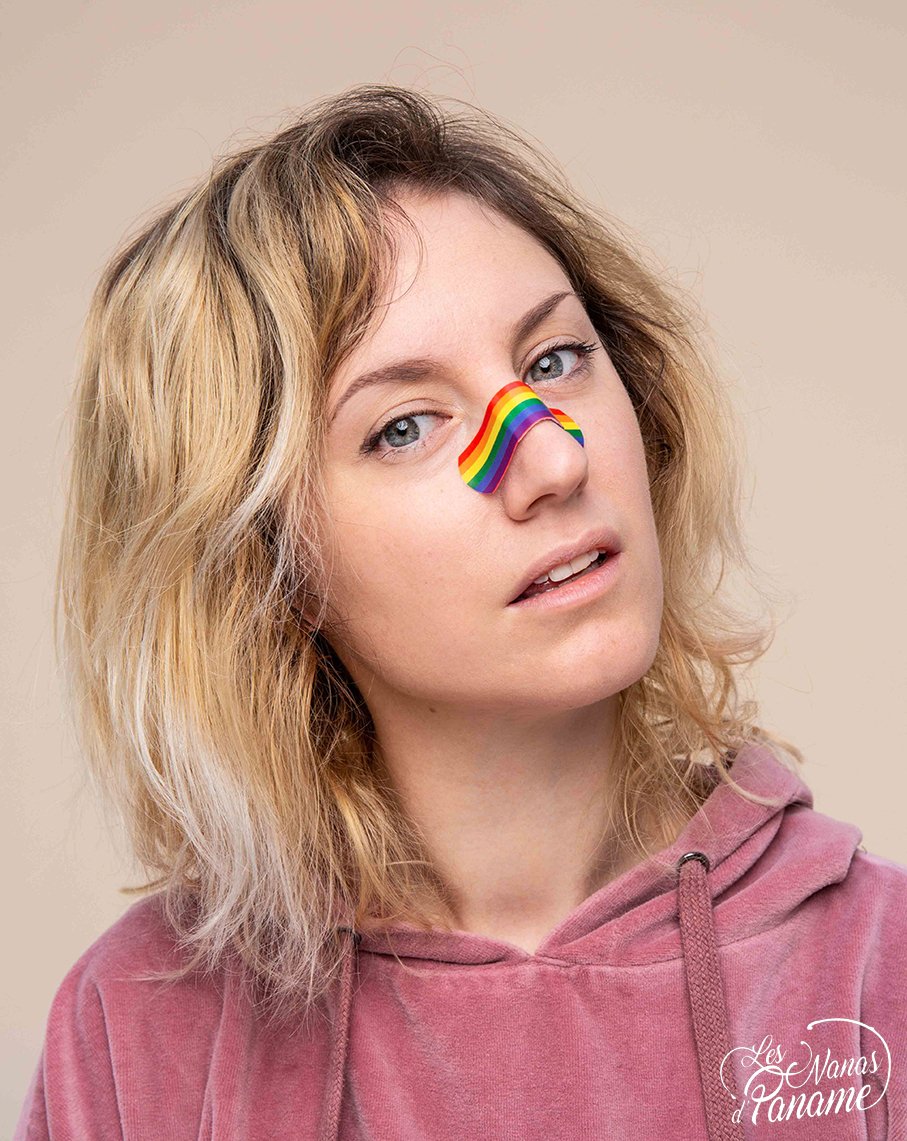 Partage, entraide et tolérance : autant de valeurs qui construisent l’identité des Nanas d’Paname. Et parce que pourtant l’homophobie sévit, dénoncez-là avec #LHomophobiefrappetoujours <a href="/assoAIDES/">Association AIDES</a>