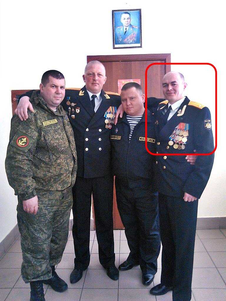 askai707's tweet photo. Вашему вниманию 2-я часть "61-я бригада морской пехоты ВС РФ на Донбассе". Российский подполковник, комбат морской пехоты в Луганске 2014-го года: https://t.co/S5JJ58ZXE9 https://t.co/kFMx8cAwai