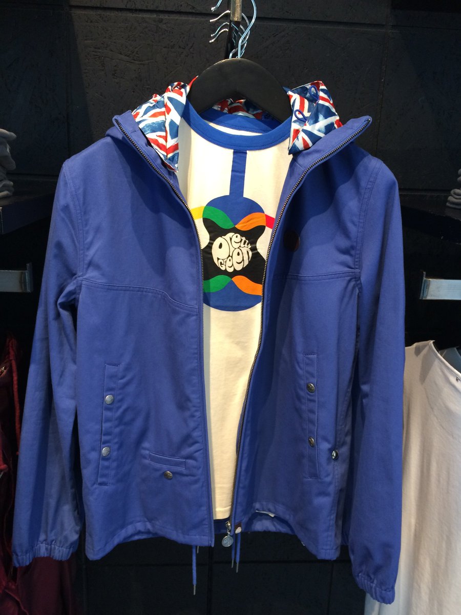 Good morning London!

We are open until 8pm tonight for all your Pretty Green needs ✌️💚