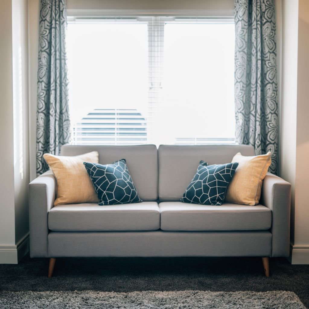 LaganHomesNI's tweet photo. Imagine waking up to these views of Belfast every morning ... idyllic right?
Well you can at the Mill Valley Apartments.

ONLY 2 LEFT! Starting from £99,950

Contact:
☎️ @simonbrien_residential
☎️ @GOCEstateAgents 

#laganhomesni #chooselagan #NIproperty #apartments #belfast https://t.co/VgzKCftkqx