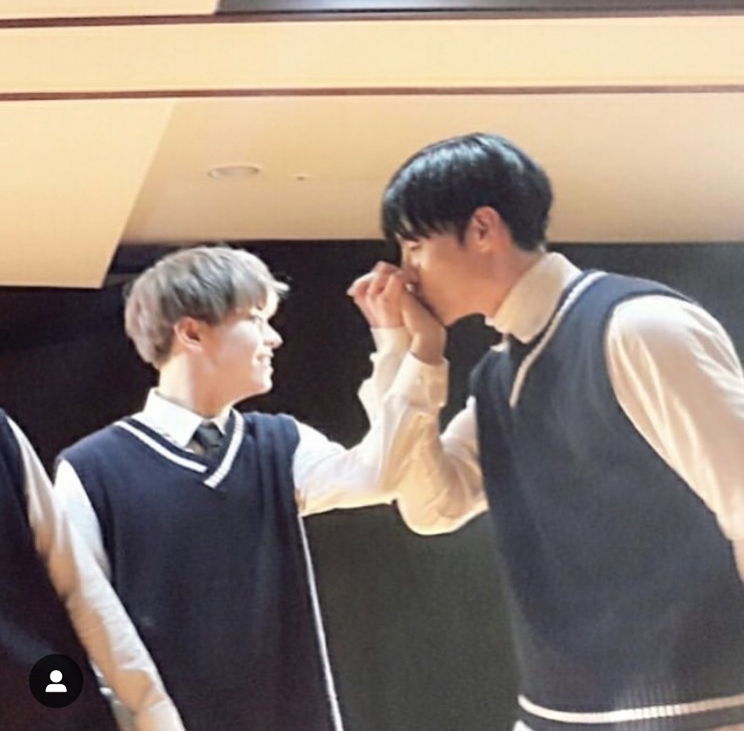 tartgam's tweet photo. และใช่ค่ะดิชั้นเรือ #saeyeon เอ็นดูน้องมากมั้ยอ่ะฮือออ🙈🙈 https://t.co/t1f3sYOUm0