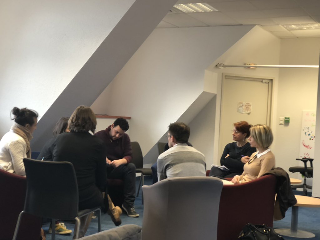 FourcadeAgathe's tweet photo. Matinée de partage et d’échanges riches avec des femmes futures créatrices d’entreprise aux côtés de @FemmesBretagne Dans notre agence 18 quai de Rennes https://t.co/M527TZoSLD