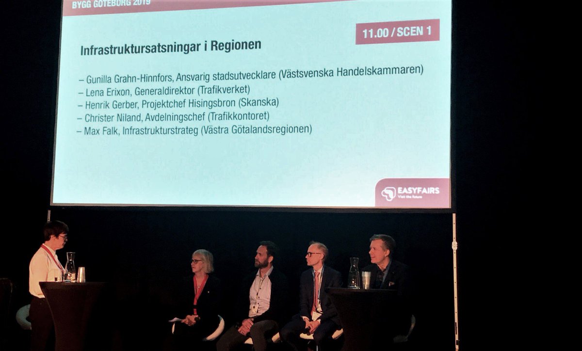 SkanskaSverige's tweet photo. Skanska, @Trafikverket, Trafikkontoret och Västra Götalandsregionen i samtal om regionens infrastruktursatsningar! Mässan Bygg Göteborg arrangeras den 21 &amp; 22 mars på nyöppnade @abymassan. https://t.co/S4HQTo8Dtn