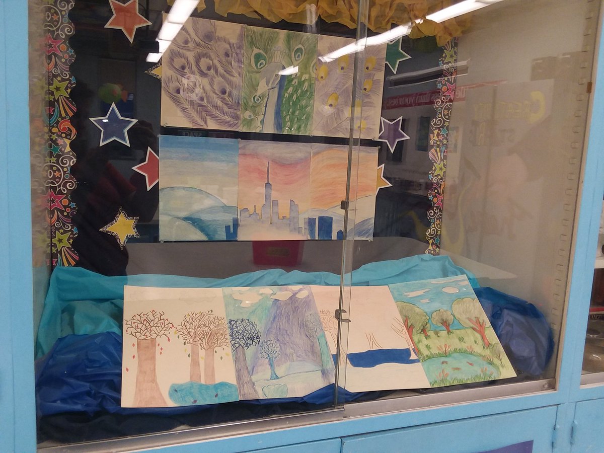 artedwith_coler's tweet photo. So excited to say Mrs. Thompson loved the first project. She said it was great to come back to after the NAEA conference in Boston. She was so proud she displayed the work! Congrats students I couldn't have done it without you! https://t.co/FEOt45t3uo