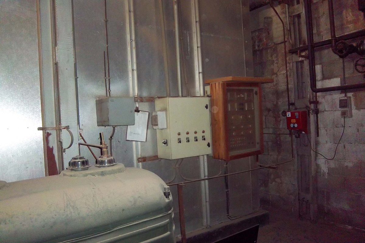 calmoterma's tweet photo. Secadero de tablón FEGOMO. Volumen: 55-60 m^3. Desmontado en nuestras instalaciones y listo para traslado y/o montaje por nuestro equipo técnico.
No dudes en visitarnos si estás interesad@!! #Maquinaria #Madera #Secadero #Calmoterma https://t.co/wtEDA2R6XZ
