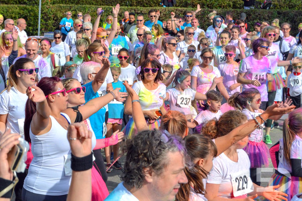 cvillecolourrun's tweet photo. Lets play name that, Coalville Colour Runner!! 

Tag yourselves in our picture!

Don't forget you can register for this years Colour Run from Monday 25th March 2019! https://t.co/iOHNDIDlFz