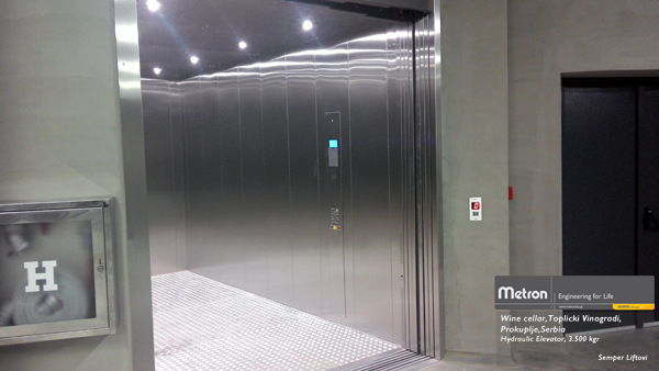 metron_latin's tweet photo. viajemos a Serbia a las afueras de la localidad vinícola de Gojinovac en el valle de Toplica, a visitar un impresionante
Ascensor hidráulico de 5 PARADAS y capacidad 3.500 kg construido por @metronsa
#Metron_projects_around_the_world #elevation #sm2b #ingenieria #metron #lift https://t.co/9k8pkG0V2g