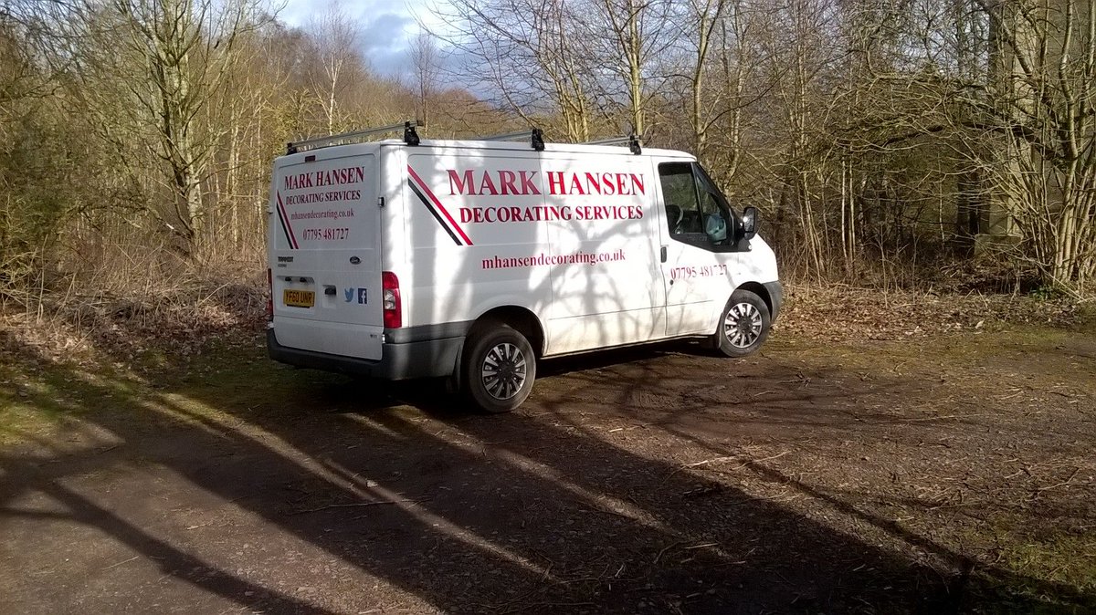 Vogrie Brownie House, Midlothian opens this weekend  March 23 to a visit from Rainbows and Brownies.
We are having last minute painting and decorating carried out by this excellent decorator, the court yard windows and outside doors, a lovely deep blue colour.