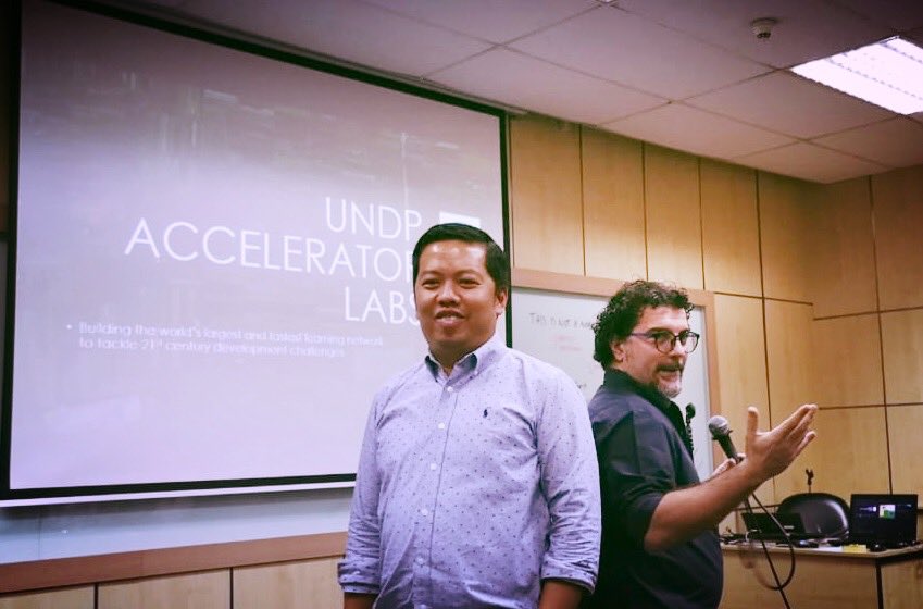 enrico_gaveglia's tweet photo. Closing up #HacktheLab: used 2partner face2face but weβre better off exploring π #ecosystems back2back trust/purpose 4 #augmented reality - #0friction to enter the #PHAccLab is πππΌ come as you are & 2the next π- Thanks 2all π€ off 4now βbest is yet to comeβπ€πΌ #AcceleratorLabs https://t.co/NXqW1vIIKn