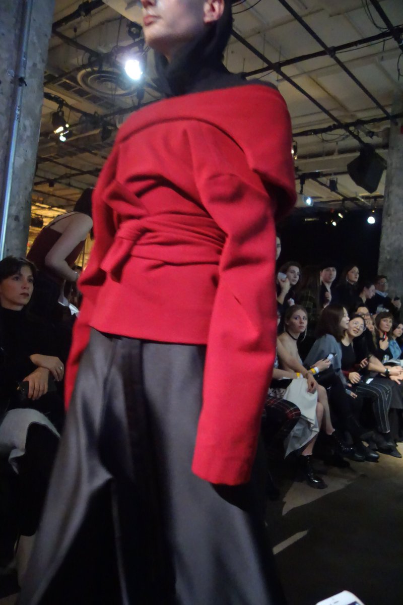 DLVisionMode's tweet photo. Jessy Colucci, pour la griffe PROCESS VISUAL, a proposé hier soir chez @fashionpreviewC un impressionnant défilé ou les coupes et détails de ses styles donnaient le ton à cet impressionnant défilé. @SATmontreal
#mtlsyle #mode #fashion #fashionpreview #modemtl #mtlmode #mode https://t.co/R7GFGaJUy6