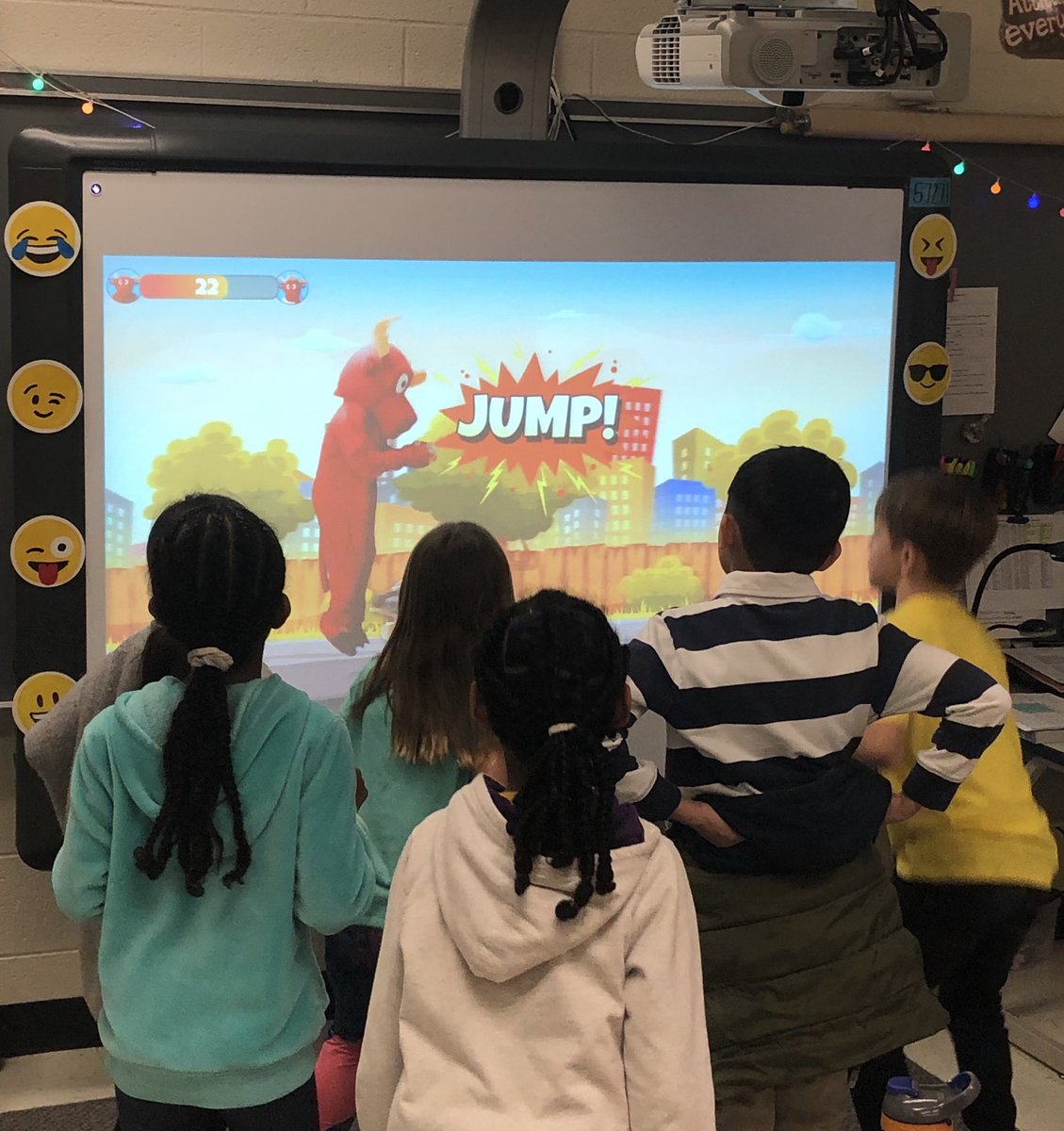 Focus on Health Day! Starting our day with some movement! 🏃‍♀️ <a href="/GoNoodle/">GoNoodle</a> <a href="/Tolbert_ES/">Tolbert Elementary</a> #Tolbert19 #TolbertCares