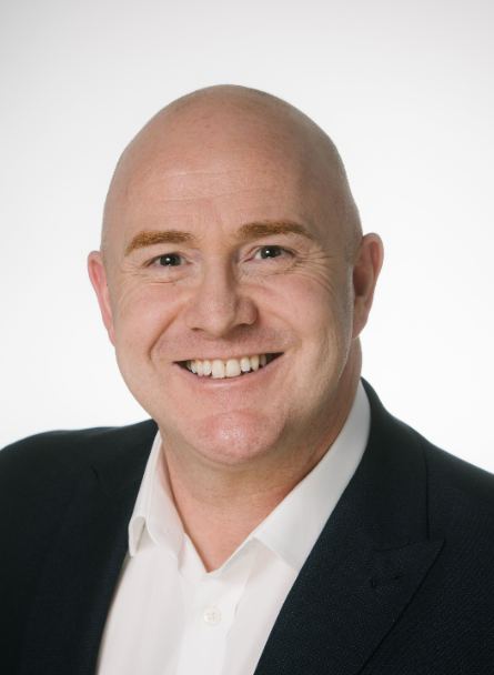 UHMBT's tweet photo. The latest blog post from our Chief Executive @aaroncumminsNHS includes updates on the national NHS staff survey; our preparations for Brexit; the refreshed strategy; and updates on the national NHS Long Term Plan! Read more here https://t.co/gMaF7Pnd7c #NHSCEOfirstyear https://t.co/sPkf84XezZ