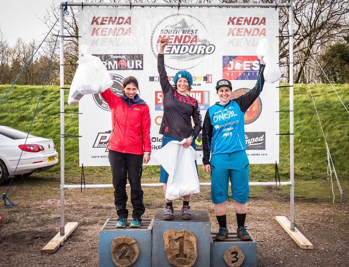 flowmtbapparel tweet media