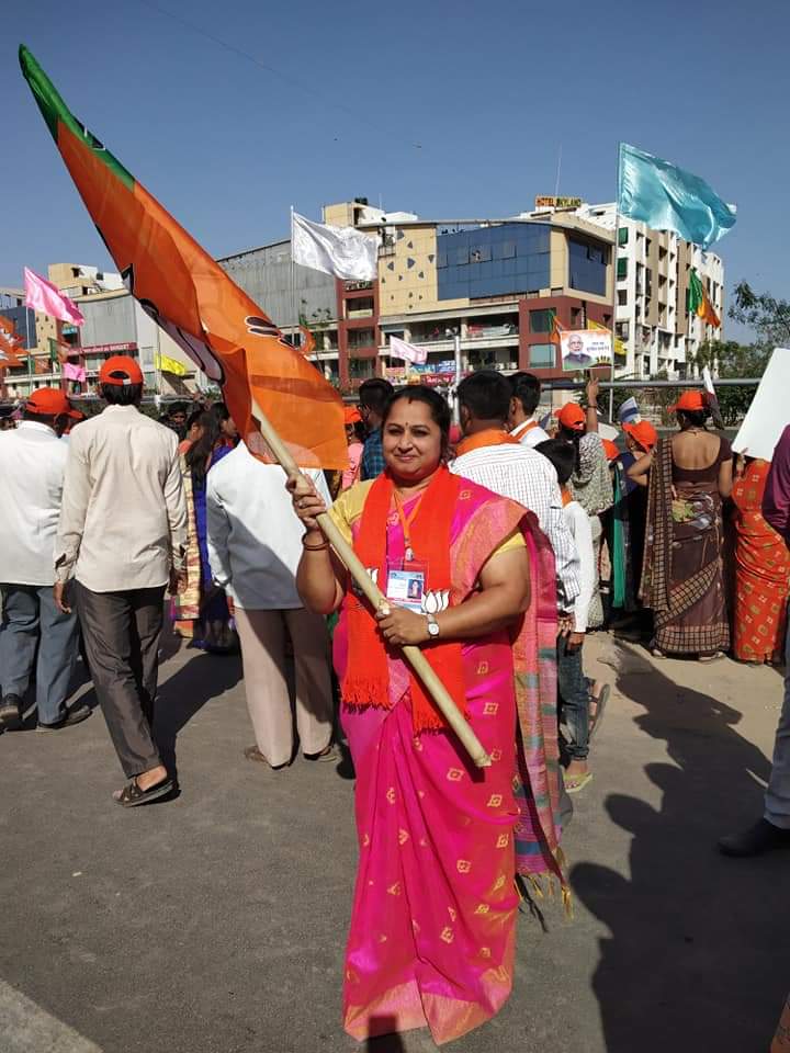 DhrumilBJP's tweet photo. જન્મદિવસ ની ખૂબ ખૂબ શુભેચ્છાઓ બેન @vaishaliy_bhatt દીદી. માં અંબા તમને સદા સુખી રાખે. https://t.co/EOxAQm42GN