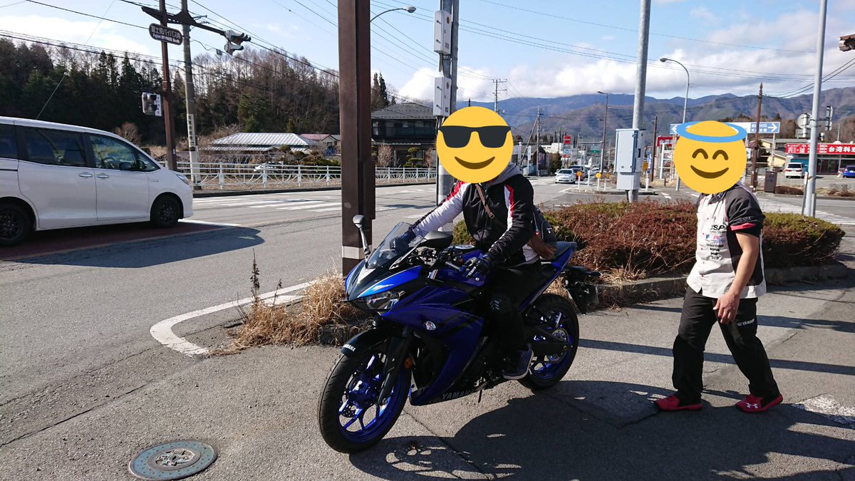 Shrimp1079's tweet photo. YZF-R25納車しました！
自分のバイクの運転はやっぱ楽しい！！
人生で一番高い買い物しました！
親ローンの返済が大変や…
付き添いで来てくれた先輩方に感謝です！！
これからバンバン乗ってくぜ！ https://t.co/Eq8LboTX8r