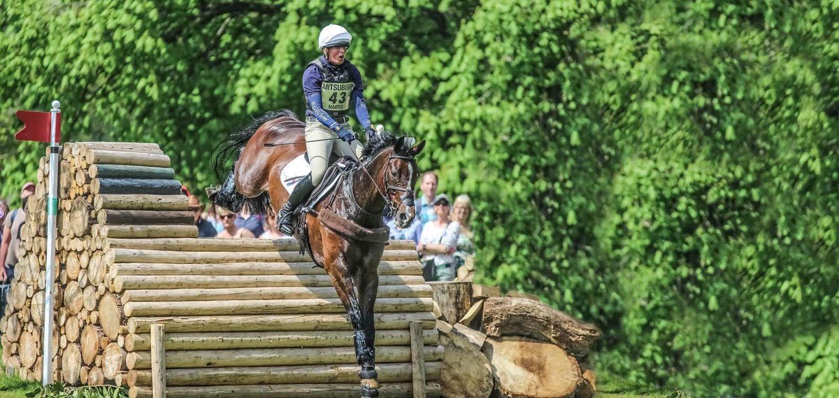 We are delighted to announce our official photographer for AIEC-SRNC GB 2019 is Something From The Hart 🇬🇧 check out their website: somethingfromthehart.com