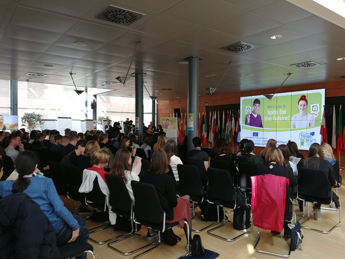 Prospexdotcom's tweet photo. For the next two days, Prospex will be at the #EESC in Brussels for the workshop Your Europe Your Say discussing #participativeleadership with high school students from all across Europe #YEYS2019 #YEYSturns10 https://t.co/gHSUlyNyNF