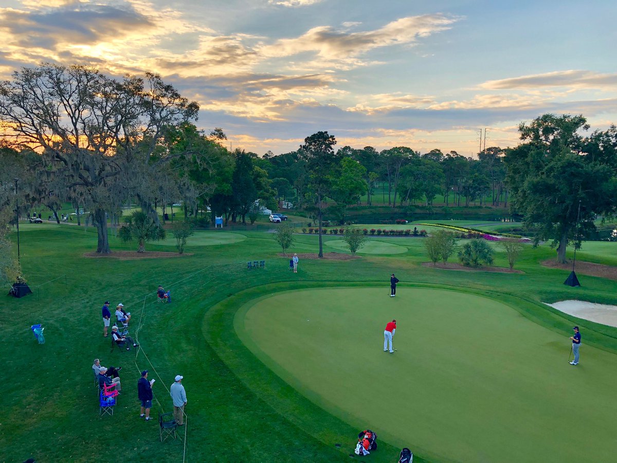 Innisbrook's tweet photo. So pumped on this gorgeous morning for an awesome first round of the @ValsparChamp! #copperhead #snakepit #salamanderexperience #PGATour #golf https://t.co/D9YQMfiBY7