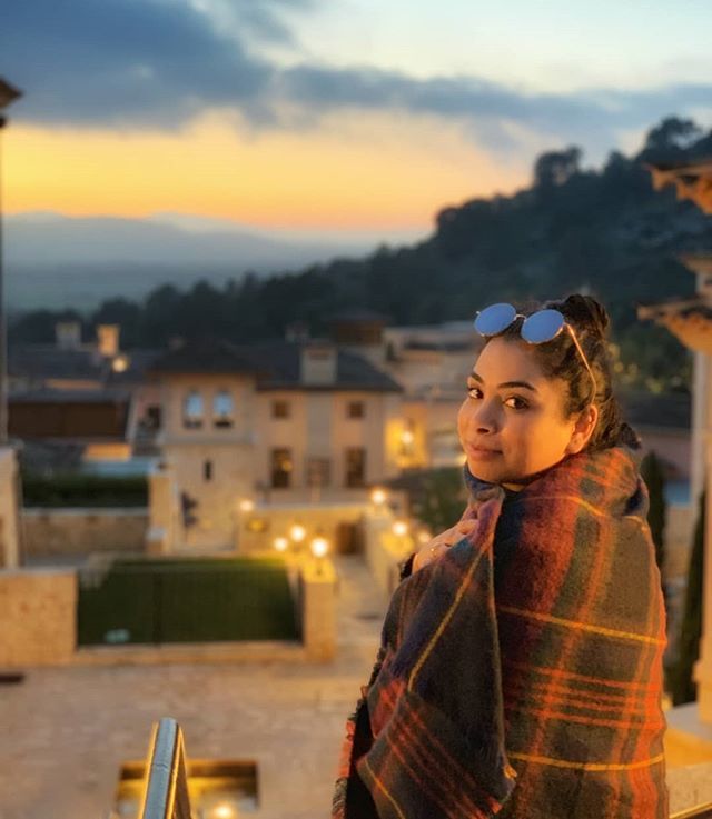 GoWithGeets's tweet image. Missing the @parkhyattmallorca hotel (the little town in a town) with its beautiful viewpoints and beautiful architecture, a 5min walk turned into an hour! Couldn't stop clicking pics!!!
#parkhyatt #mallorca #sunset #cold #baleriacislands #bershka #mango ift.tt/2W8je82