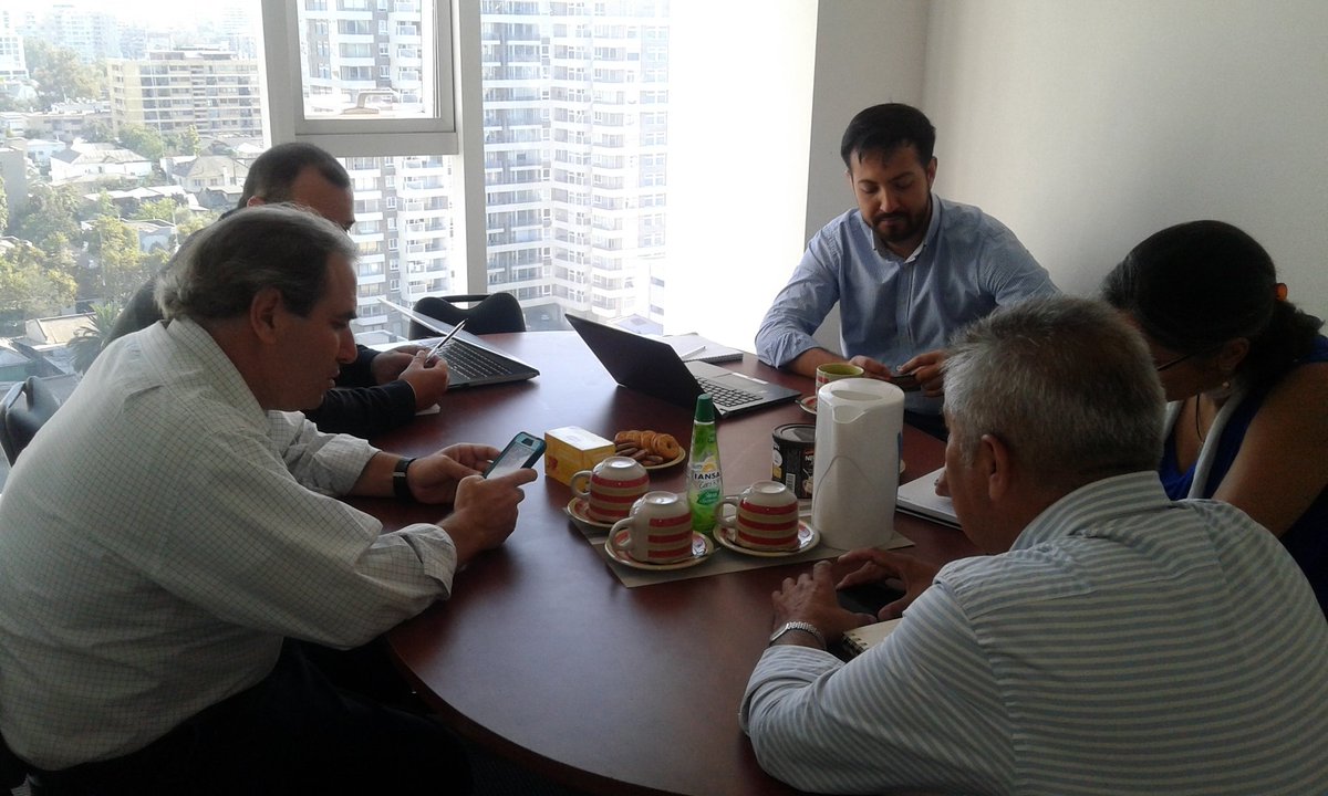 ASIMPChile's tweet photo. Comienza la mesa técnica de Membranas Asfálticas de Asimp, en el marco de la Normalización de la Impermeabilización de Asimp AG @econstruccion @IngenierosCHILE @FingUcen @INNChile @Minvu @noticiasCDT @ASSIMPItalia @CamaraCChC @CETDECON_UC @i_construccion @Construye2025 @Idiem https://t.co/2j3s2YINeE