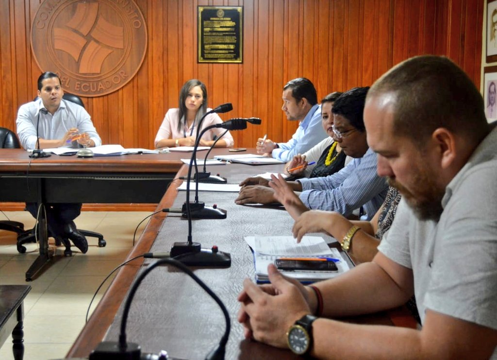 CTEcuador's tweet photo. En el marco de la ejecución del proceso de chatarrización de vehículos y motos en el 2019, se realizó la reunión de planificación, donde se coordinaron las principales acciones a ejecutar para cumplir con el cronograma establecido para tal fin.
#CTEContigo https://t.co/bLlecL748z