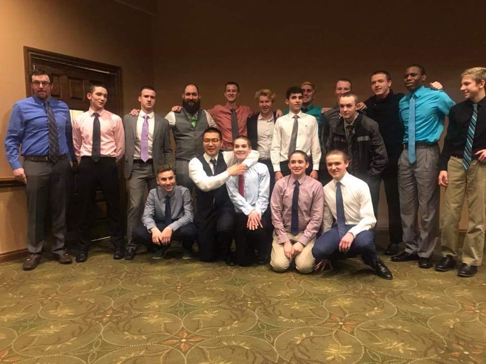 WLCSwimDiveM's tweet photo. WLC Swim &amp; Dive Banquet: https://t.co/9OJuhrc8nL