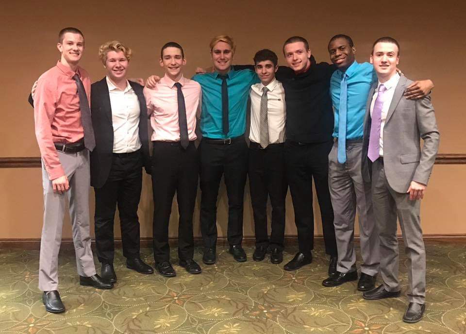 WLCSwimDiveM's tweet photo. WLC Swim &amp; Dive Banquet: https://t.co/9OJuhrc8nL