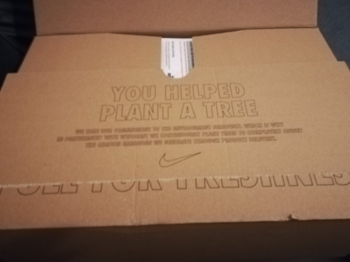 DavidGuati's tweet photo. Freshness is here! #airmax... @Nike @nikestore BTW great customer experience with @NikeUK team https://t.co/TDZpSuZjsT