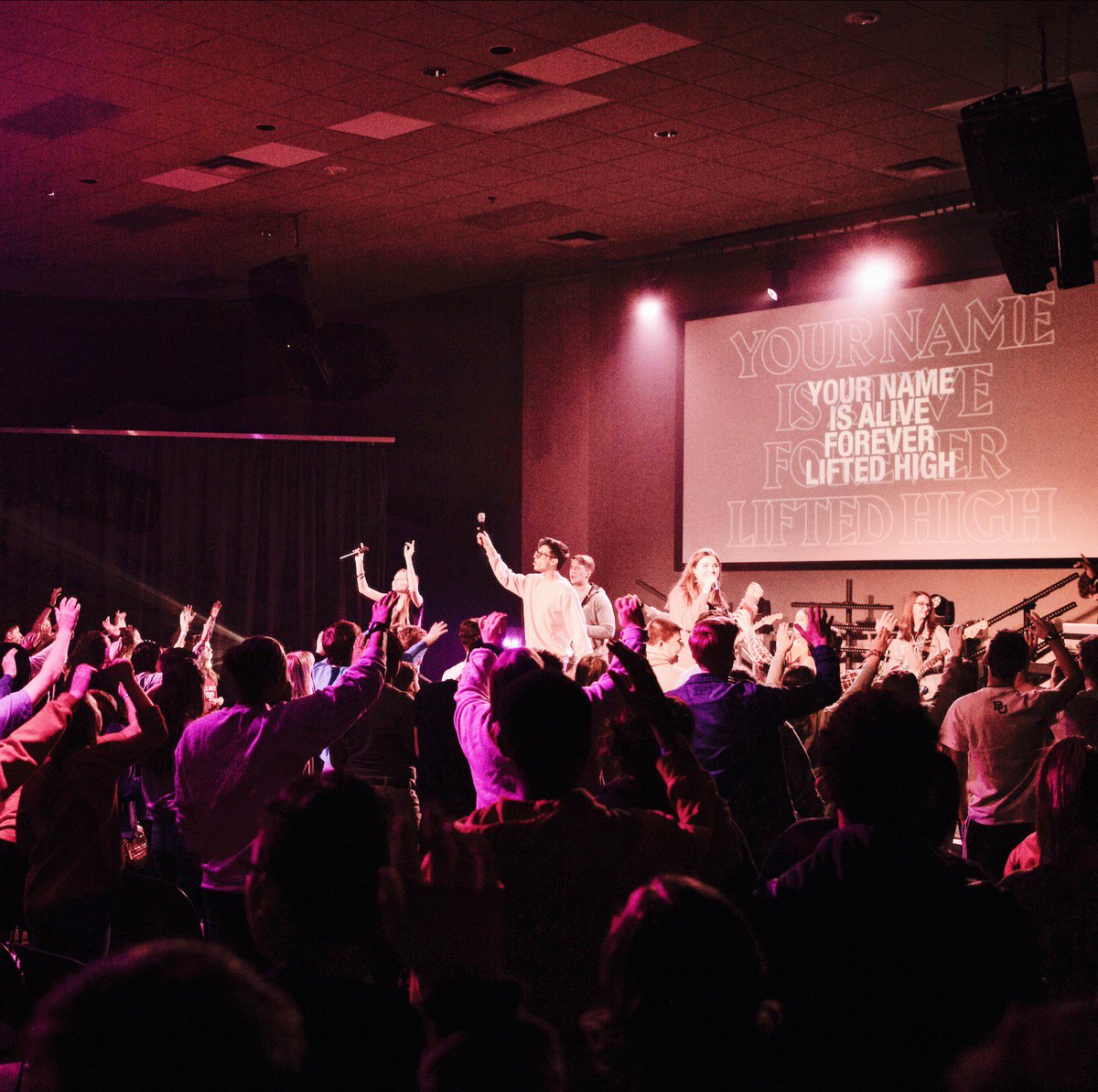 fc's tweet photo. Last night was awesome! STUDENTS, The Mix is the BEST place to spend your Wednesday night. Invite a friend and get here next Wednesday at 7pm!! #themixfc https://t.co/nB313LotT4