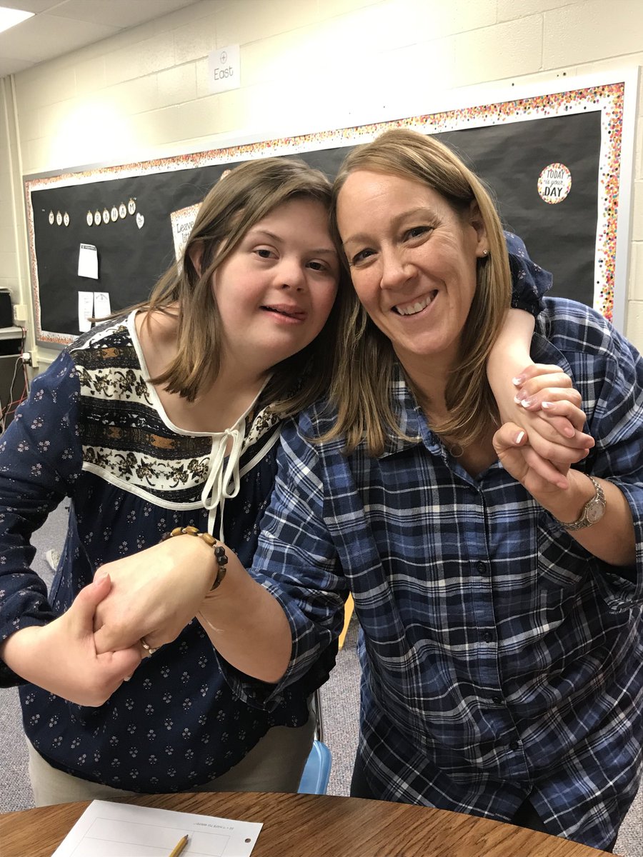 UniquelyHomest1's tweet photo. Spreading major 💛 on #WorldDownSyndromeDay ! One extra chromosome has taught us so much about understanding, acceptance, inclusion, and friendship. 💫

#DownSyndrome #SpecialEducation #ExtraChromosome #ExtraAwesome #HomesteadRocks https://t.co/JDOytrWkpe