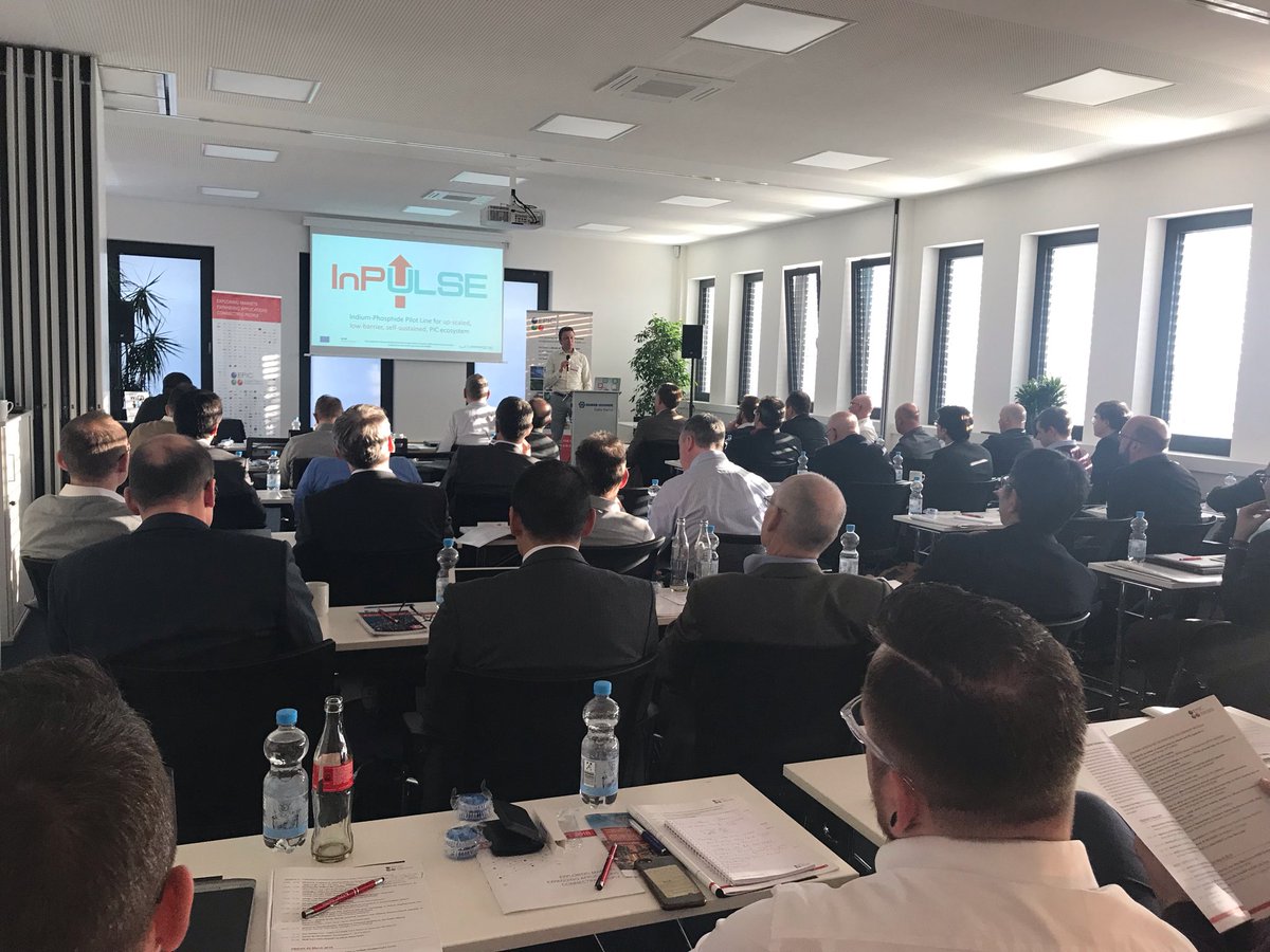 InPulse is presented among a full room of key representatives of the optical communication value chain at the @EPICassoc meeting hosted by @CubeOptics. 
#photonicsPPP #opticalcommunication