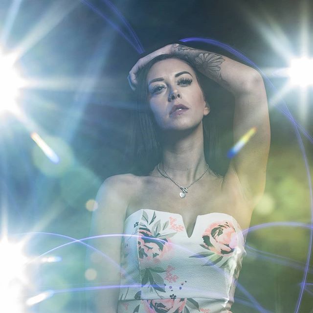 AmazePortrait's tweet image. A little lightpainting with #clickgroupshoots 
Something I've done before, but this studio shoot took it up a couple of notches for me.

@jodzrichards

#lightpainting #lightpainting_international #ukportraitphotographer #leicestershirephotographer #leice… ift.tt/2TSTLCU