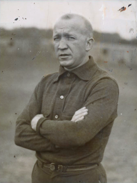 kansashistory's tweet photo. On this day in 1931, well known Notre Dame football coach Knute Rockne died in a plane crash in Chase County. The crash took place near Bazaar, Kansas. #kansashistory https://t.co/bhkcrIoPr2